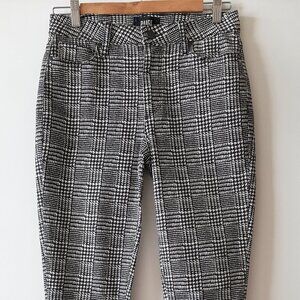 PAIGE Hoxton Ultra Skinny Jeans - Cream/Black Glen Check - Size 27
